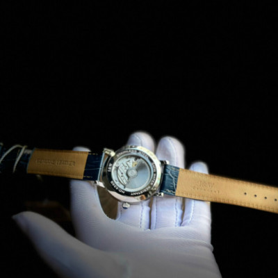 Đồng Hồ Nam I&W Carnival 636G Chính Hãng Full Box Chống Nước Kính Chống Xước Dây Da Cao Cấp BH 60T (Máy Cơ Tự Động)