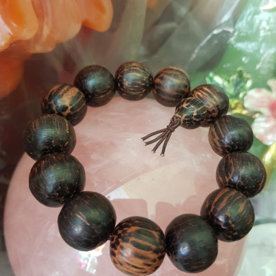 Vòng Tay Mới Gỗ Dừa Hồ Lô Hút Tài 18mm Nam tay to đeo tay đẹp lạ ạ