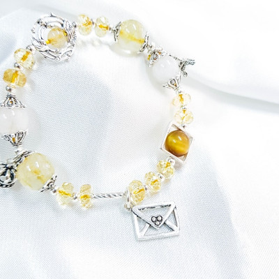 vòng tay mệnh kim, thủy đá citrine, đá ưu linh trắng mix đá mắt hổ nâu vàng+ charm thư, tòa tháp LAT.94