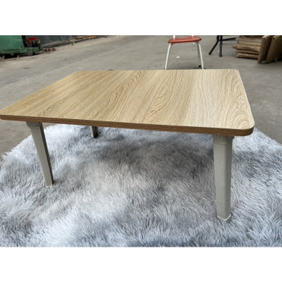 Bàn học gấp gọn chân nhựa ngồi bệt - giao màu ngẫu nhiên