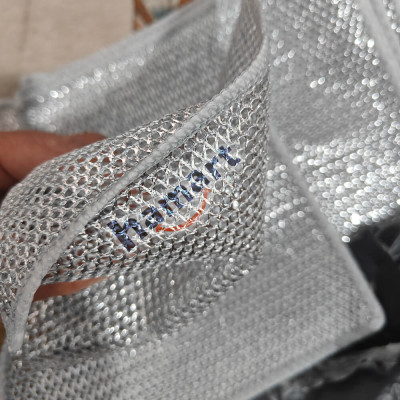 Khăn Lưới Rửa Bát Dày 2 Lớp Giẻ Rửa Chén Dây Kim Loại 20cm Chà Nồi Chảo Thép Inox Cọ Bếp Đa Năng