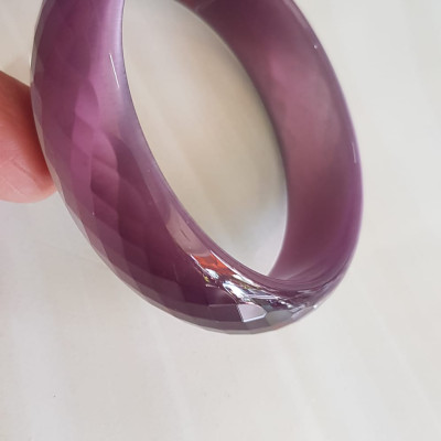 Vòng tay nữ đá mắt mèo bản hẹ giác tím mới đẹp Vòng Ni 54mm x cao 16mm x dầy 6,2mm Vòng màu tím nho chuẩn hợp nữ mệnh hỏa, mệnh thổ 49kg - 54kg đeo ạ