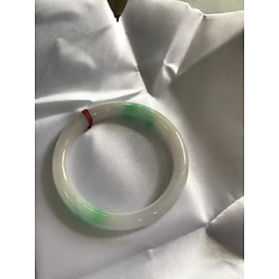 Vòng tay nữ Cẩm Thạch tự nhiên mới TR LÝ IC 50mm x chột 7mm Vòng màu trắng bóng xanh lý nhẹ 2 bên nữ mệnh kim mệnh thủy 49kg - 52kg đeo ạ