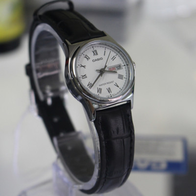 Đồng hồ nữ Casio dây da LTP-V006L-7BUDF (25mm)