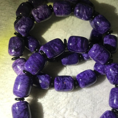 CHIẾC VÒNG TAY ĐÁ MẮT RỒNG TÍM ĐẬM VIÊN DÀI ĐẬM TRÒN VÂN ĐÁ RẤT ĐẸP ĐÁ TỰ NHIÊN 14mm NAM MỆNH HOẢ VÀ THỔ ĐEO HỢP TUỔI