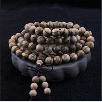 Vòng tay trầm hương 108 hạt 8 ly nam nữ