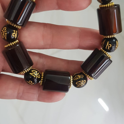 Vòng tay nam mã não nâu mix tây tạng kiểu hạt ống vuông tròn Size vòng 15mm đẹp ạ Ý nghĩa mang năng lượng tích cực may mắn cát tường cho gia chủ ạ