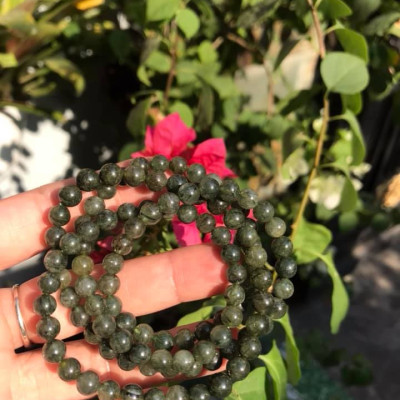 Vòng chuỗi đeo tay 108 hạt đá thạch anh tóc xanh tự nhiên Vòng size 6mm Chất liệu đá thiên nhiên đeo quấn vào tay kiểu vòng trẻ trung đẹp Hợp nữ mệnh mộc hỏa thủy ạ