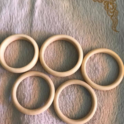 Vòng Đeo Tay Cho Bé đeo 6 tháng -3 tuổi  Màu Trắng Giả Ngà Hay Gọi Xương Mỹ Nghệ  Ni 37mm -41mm 