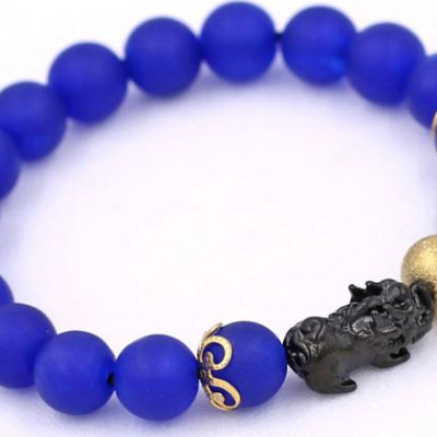 Vòng đeo tay Thạch Anh Xanh Dương Mờ size 8 ly, 10 ly, 12 ly - Vòng tay Tỳ Hưu Đôi inox đen VTAXDMTHHEV8 - hợp mệnh Mộc, mệnh Thủy