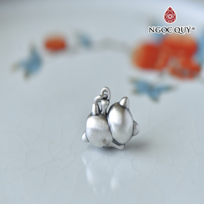Charm bạc hình mèo thần tài treo - Ngọc Quý Gemstones