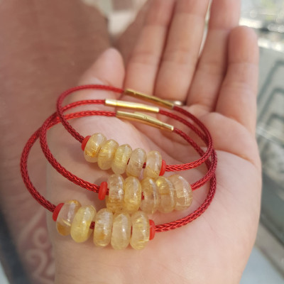 Vòng Tay 5 đồng tiền may mắn kiểu Đá thạch anh Vàng tự nhiên dây đỏ tài lộc Nữ mệnh Kim mệnh thổ mệnh Thủy đeo xinh đẹp ạ