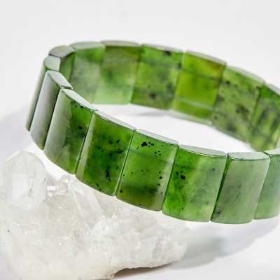 Vòng tay phong thủy bản đá ngọc bích 16x12mm mệnh hỏa , mộc - Ngọc Quý Gemstones