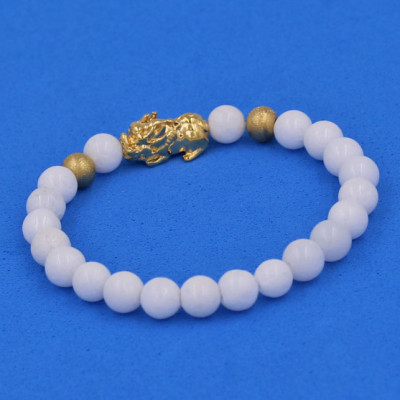 Vòng đeo tay San Hô trắng 6 ly cẩn Tỳ Hưu inox vàng VSHTTHHBV6 HỘP NHUNG - hợp mệnh Kim, mệnh Thủy