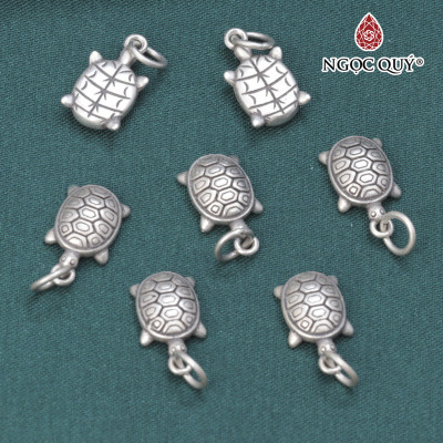 Charm bạc treo hình con rùa - Ngọc Quý Gemstones