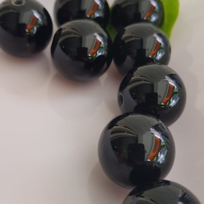 Hạt Lẻ rời Đá Mã Não Đen Đậm Đẹp phối vòng tay nam size lớn 20mm Hạt lẻ chuẩn hợp các Anh mạng Thuỷ , mệnh Mộc dành cho các anh cần hạt đá lẻ ạ