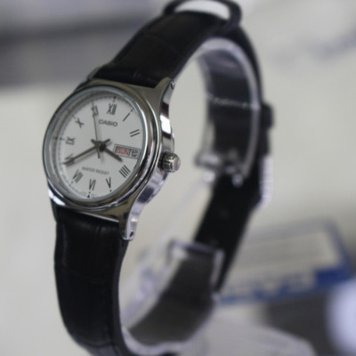 Đồng hồ nữ Casio dây da LTP-V006L-7BUDF (25mm)