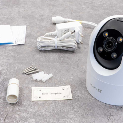 Camera Eziz Ngoài Trời H8C 2MP/ C8C 4Mp - Đèn Còi Báo Động - Màu Ban Đêm - Đàm Thoại 2 Chiều - Xoay 360 Độ - Hàng chính hãng