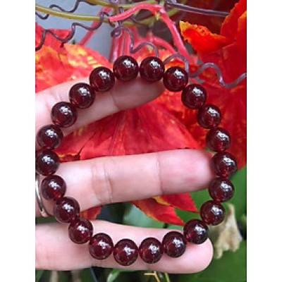 Vòng tay phong thủy đá Granet đỏ cam tự nhiên bóng đẹp sang  Size Vòng 9mm  Hợp Nữ mệnh Hoả Thổ ạ
