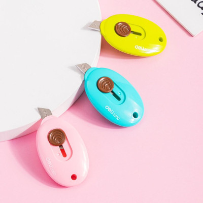 Dao rọc giấy mini 35mm Deli - E2050