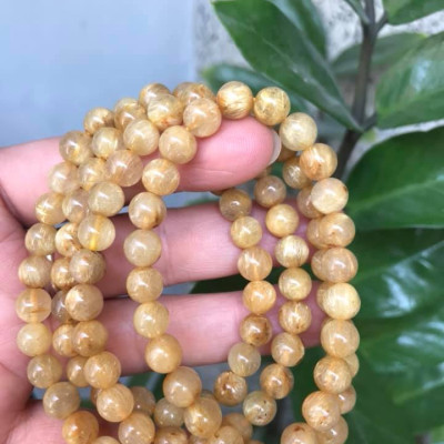 VÒNG TAY ĐÁ THẠCH ANH TÓC VÀNG TỰ NHIÊN SẠCH ĐẸP 108 HẠT  SIZE VÒNG 7MM 100% ĐÁ THIÊN NHIÊN  NỮ MỆNH KIM MỆNH THỔ MỆNH THỦY ĐEO KIỂU QUẤN TAY RẤT SANG RẤT XINH Ạ