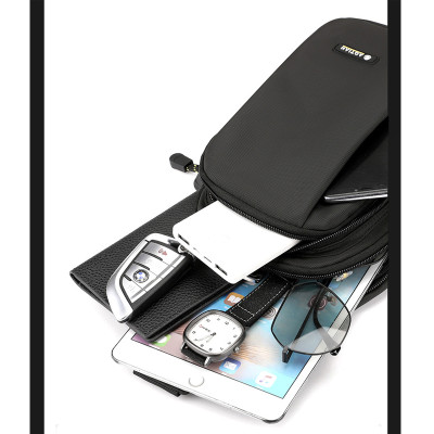 Túi đeo chéo nam phong cách mới  - BEE GEE DCN9259