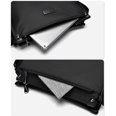 Túi đeo chéo nam phong cách mới  - BEE GEE DCN9431