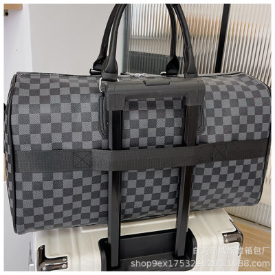 Túi xách du lịch phong cách mới - BEE GEE T1098