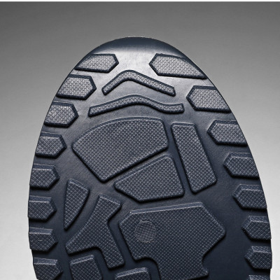 Giày thể thao nam đế êm nhẹ, thoáng khí đế cao su đúc, chống trơn trượt hạn chế mòn  – BEE GEE - GNA2031