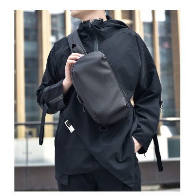 Túi đeo chéo nam cao cấp phong cách mới BEE GEE – DCN9324