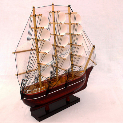 Thuyền buồm trang trí 25cm trắng, đã lắp ráp sẵn - có hỗ trợ ship