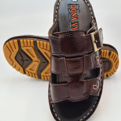 Dép quai ngang nam da bò cao cấp DONAVY, thiết kế kiểu khuy đồng thời trang D3KD