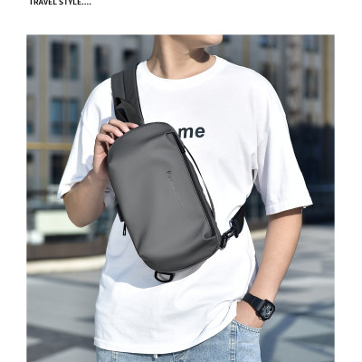 Túi đeo chéo nam cao cấp phong cách mới BEE GEE – DCN9324