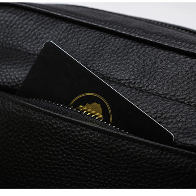 Túi đeo chéo nam DA BÒ THẬT - BEE GEE DCN9427