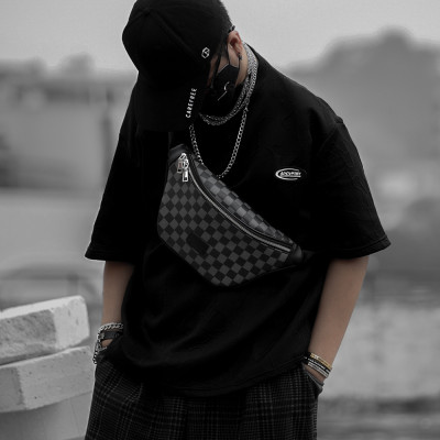 Túi đeo chéo nam phong cách mới  - BEE GEE DCN9156