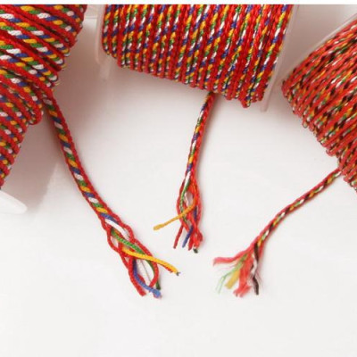 Chỉ ngũ sắc bình an tết vòng phong thủy