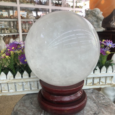 Quả cầu phong thủy đá thạch anh trắng - Đường kính 21,5 cm