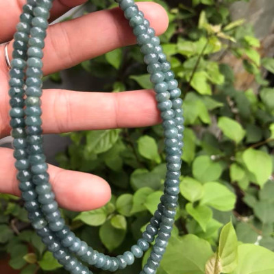 DÂY CHUYỀN DÀI ĐEO CỔ ĐÁ CẨM THẠCH BÁNH XE  MÀU XANH ĐẬM NHẸ TỰ NHIÊN TRỒNG CỔ  Dài 32cmx dầy 6mm dài mặt trước ngực rất đẹp