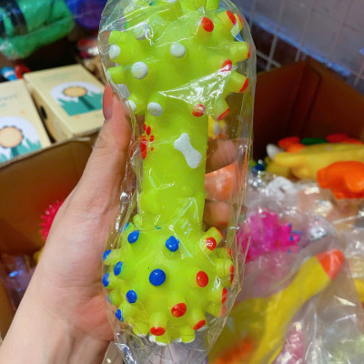 Đồ chơi nhựa màu sắc có kèn bíp bíp cho chó mèo - đồ chơi gặm nhấm phát ra âm thanh cho chó mèo