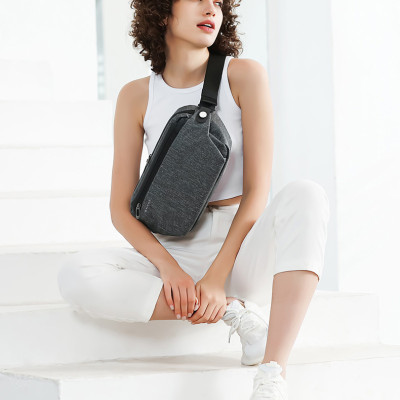 Túi đeo chéo nam – nữ cao cấp phong cách châu âu  – BEE GEE DCN9178