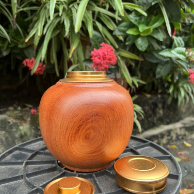 Hũ đựng trà ( chè ) bằng gỗ hương đá kt cao 18×14cm