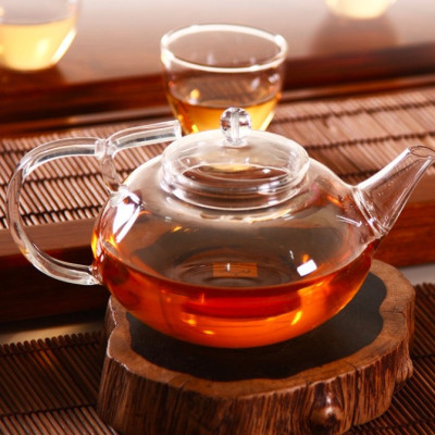  Ấm trà thủy tinh chịu nhiệt 600ml tay thủy tinh cách điệu 