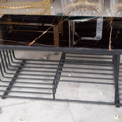 Bàn trà kim loại mặt kính Juno Sofa 50 x 100x 45 cm