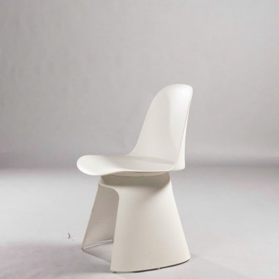 Ghế nhựa đúc nhập khẩu Juno Sofa kiểu dáng hiện đại 