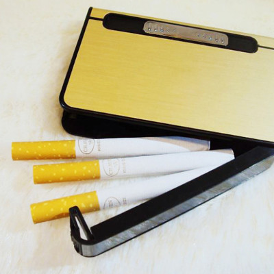 Bật Lửa Kiêm Kiêm Bao Đựng Thuốc KhoNCC Hàng Chính Hãng - KDHS-4955-BLuaFC (Nhiều màu - ngẫu nhiên)