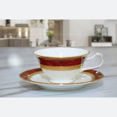 Bộ trà sứ xương cao cấp NORITAKE HEMINGWAY 4733 màu đỏ, mạ vàng - Xuất xứ Nhật Bản - Hàng chính hãng 