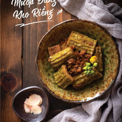 Về Nhà Ăn Cơm - 45 Công Thức Thuần Chay Cho Mâm Cơm Nhà Bạn (Tái Bản 2024)