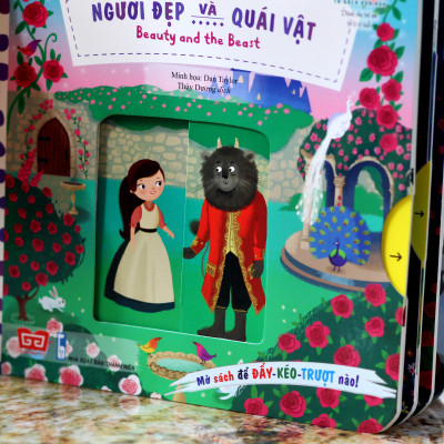 Sách Tương Tác - Sách Chuyển Động - First Stories - Beauty And The Beast – Người Đẹp Và Quái Vật