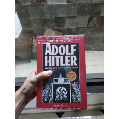 Sách - Adolf Hitler – Chân Dung Một Trùm Phát Xít (Tái Bản 2020) 