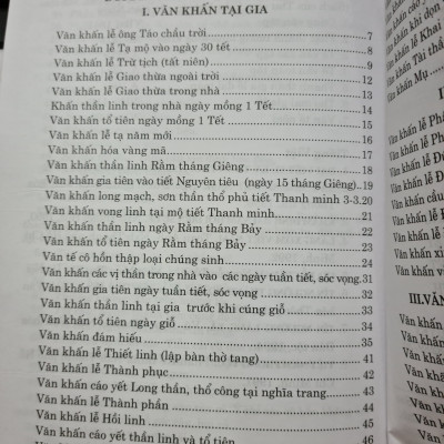 Văn khấn nôm truyền thống